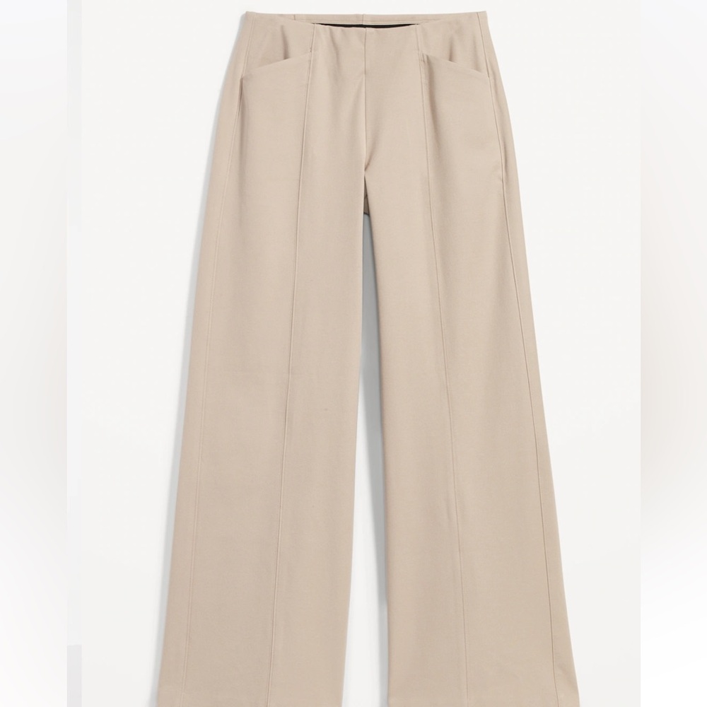 Old Navy High-Rise Pixie Pants in Tan